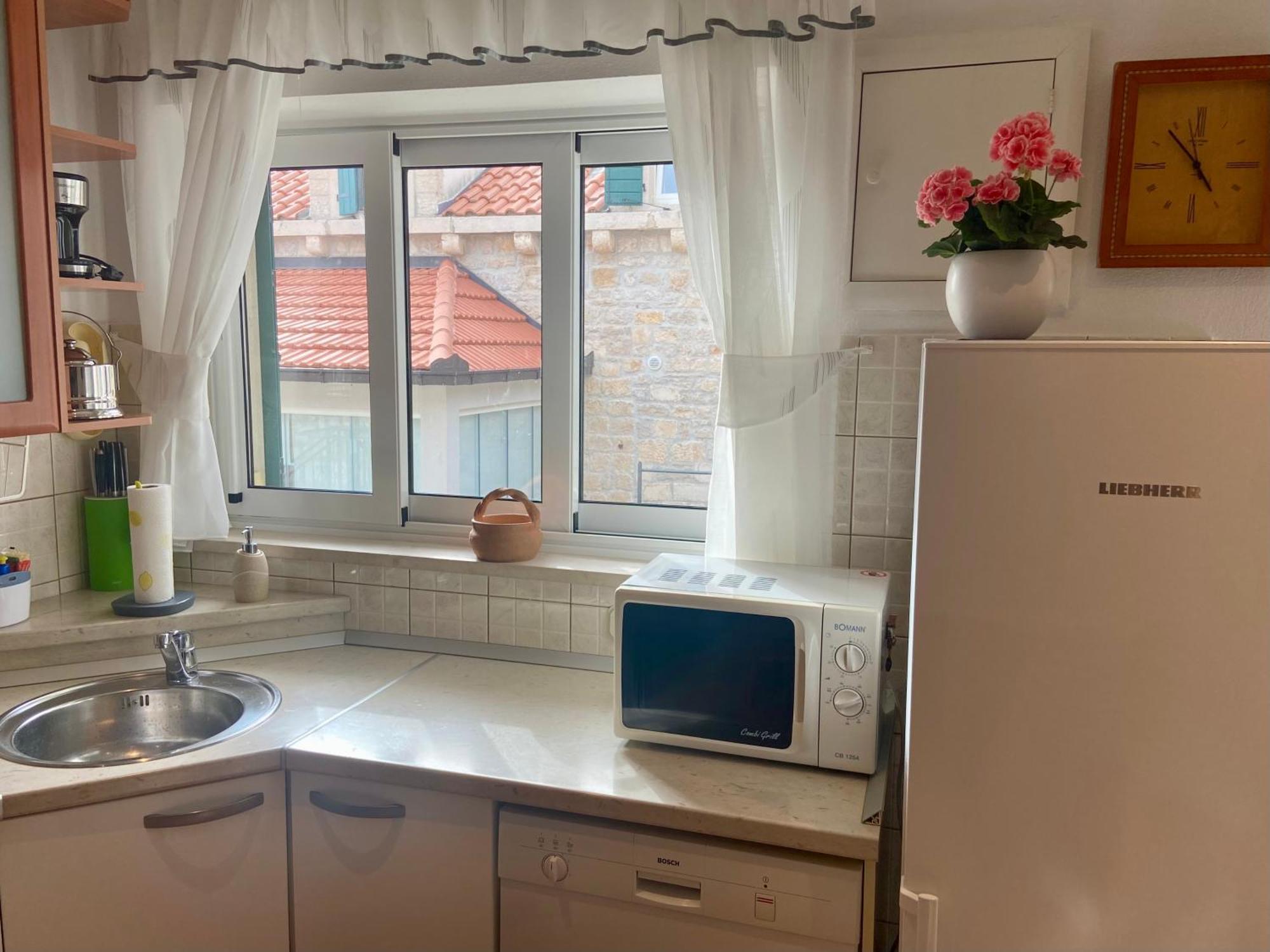 Apartment Simon - Old Stone Charm, Central Bol Life Luaran gambar