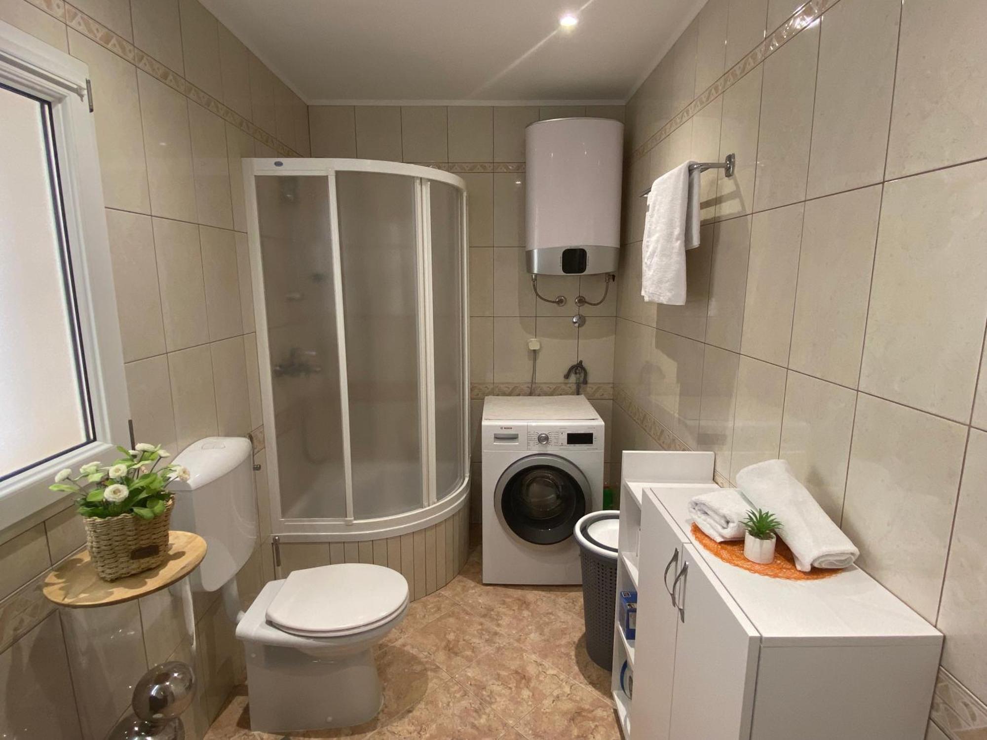 Apartment Simon - Old Stone Charm, Central Bol Life Luaran gambar